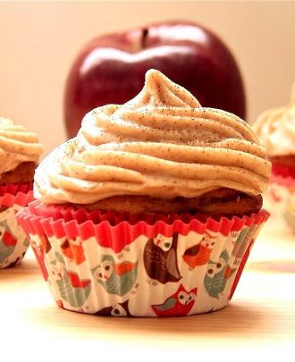 Apple Spice Cupcakes with Cinnamon Cream Cheese Frosting