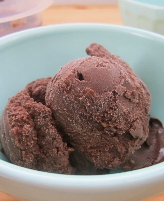 Dark Chocolate Frozen Yogurt