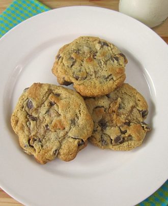 Low-Fat Chocolate Chip Cookies