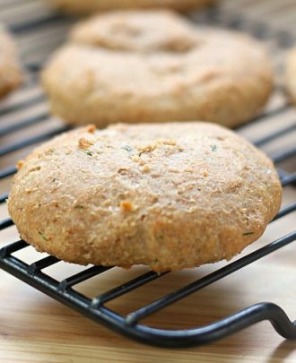 Skinny Bitch Tuesdays: Chive and Dill Biscuits
