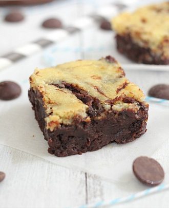Nutella Cheesecake Swirl Brownies