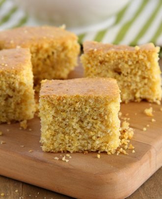 Easy Cornbread
