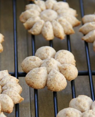 Chai Spice Spritz Cookies