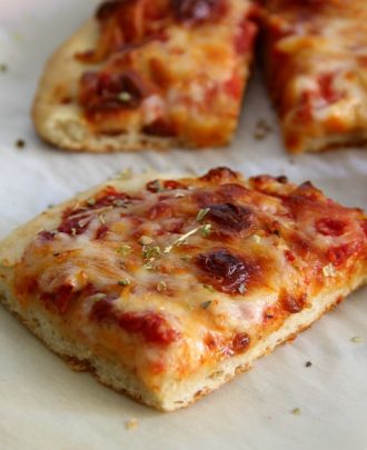 Easy Homemade Pizza Dough