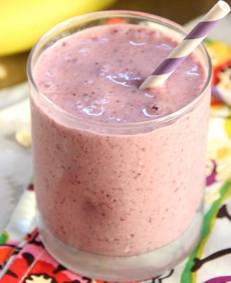 Berry and Banana Oat Breakfast Smoothie