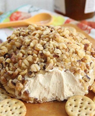 Fig and Goat Cheese Ball