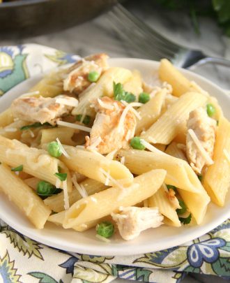 One-Pot Lemon Chicken Pasta