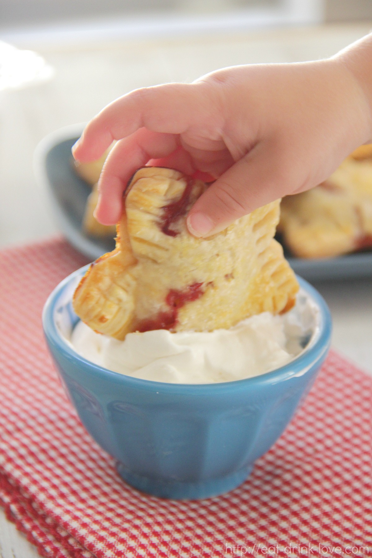 Berry Mini Pies Eat. Drink. Love.