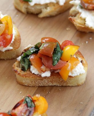 Tomato Burrata Toasts