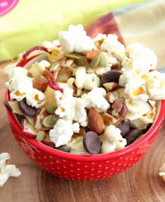Fall Popcorn Snack Mix