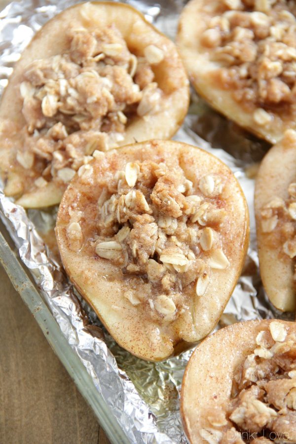 Baked Pears with Oat Streusel Topping