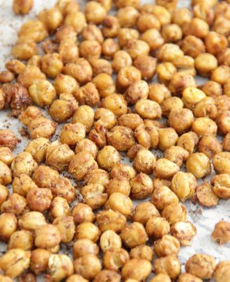 Crispy Roasted Taco Chickpeas