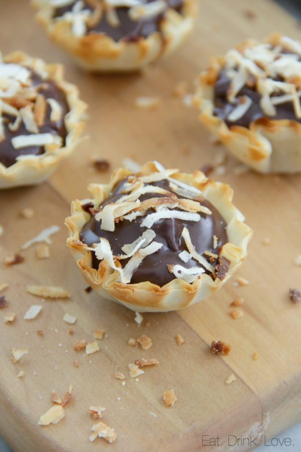 Dark Chocolate Pastry Cups