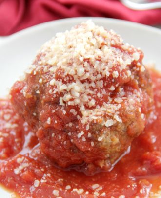 Slow Cooker Mozzarella-Stuffed Meatballs