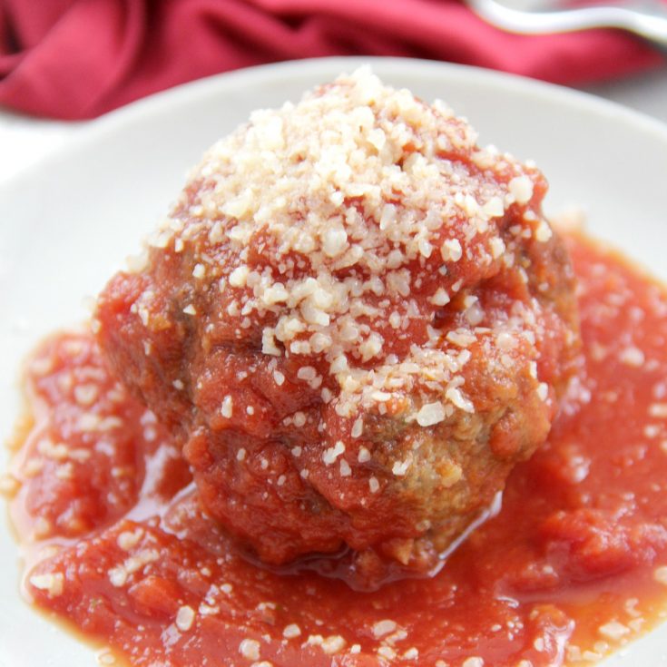 Slow Cooker MozzarellaStuffed Meatballs Eat. Drink. Love.