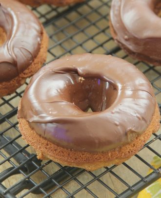 Baked Peanut Butter Banana Donuts