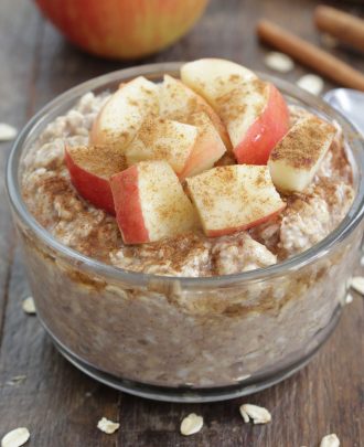Apple Cinnamon Overnight Oats