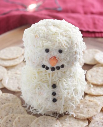 Snowman Cheese Ball